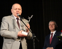 Ilustracja do artykułu QUERCUS Nagroda Burmistrza Hajnówki dla Rektora Politechniki Białostockiej  (4).JPG