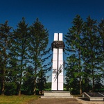  Pomnik w Olszewie.