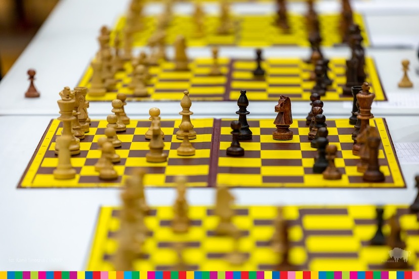 Plansze z szachami