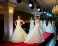 Charytatywny pokaz mody Pronovias Fashion Show