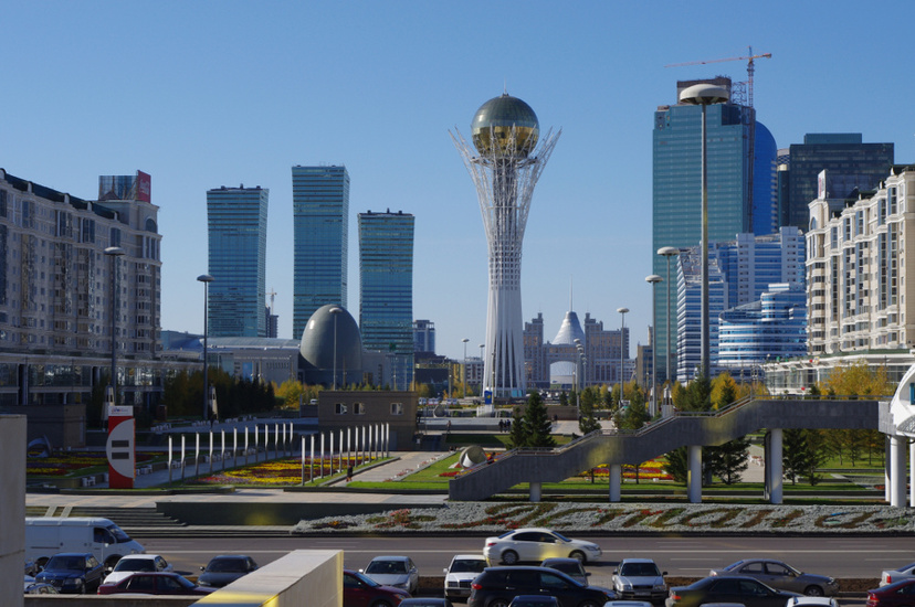 Ilustracja do artykułu Central_Downtown_Astana_2.jpg