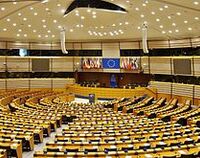 Ilustracja do artykułu European_Parlament_Hemicycle_Bryssels,_Belgium_2016_03.jpg