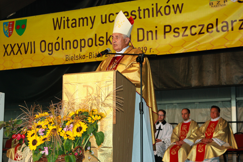 Ilustracja do artykułu XXXVII Ogólnopolskie Dni Pszczelarza (14).jpg