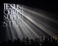 iluminacja - napis Jesus Christ Super Star