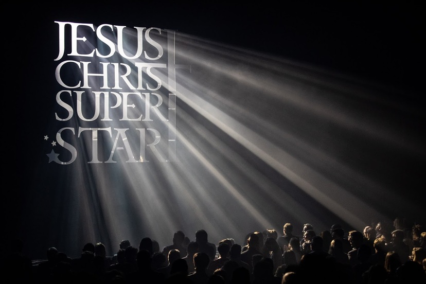 iluminacja - napis Jesus Christ Super Star