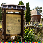 tablica z historią cmentarza w Czyżach