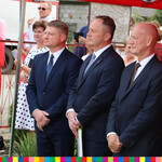Marek Malinowski, członek Zarządu Województwa Podlaskiego podczas uroczystości przekazania wozu strażackiego 